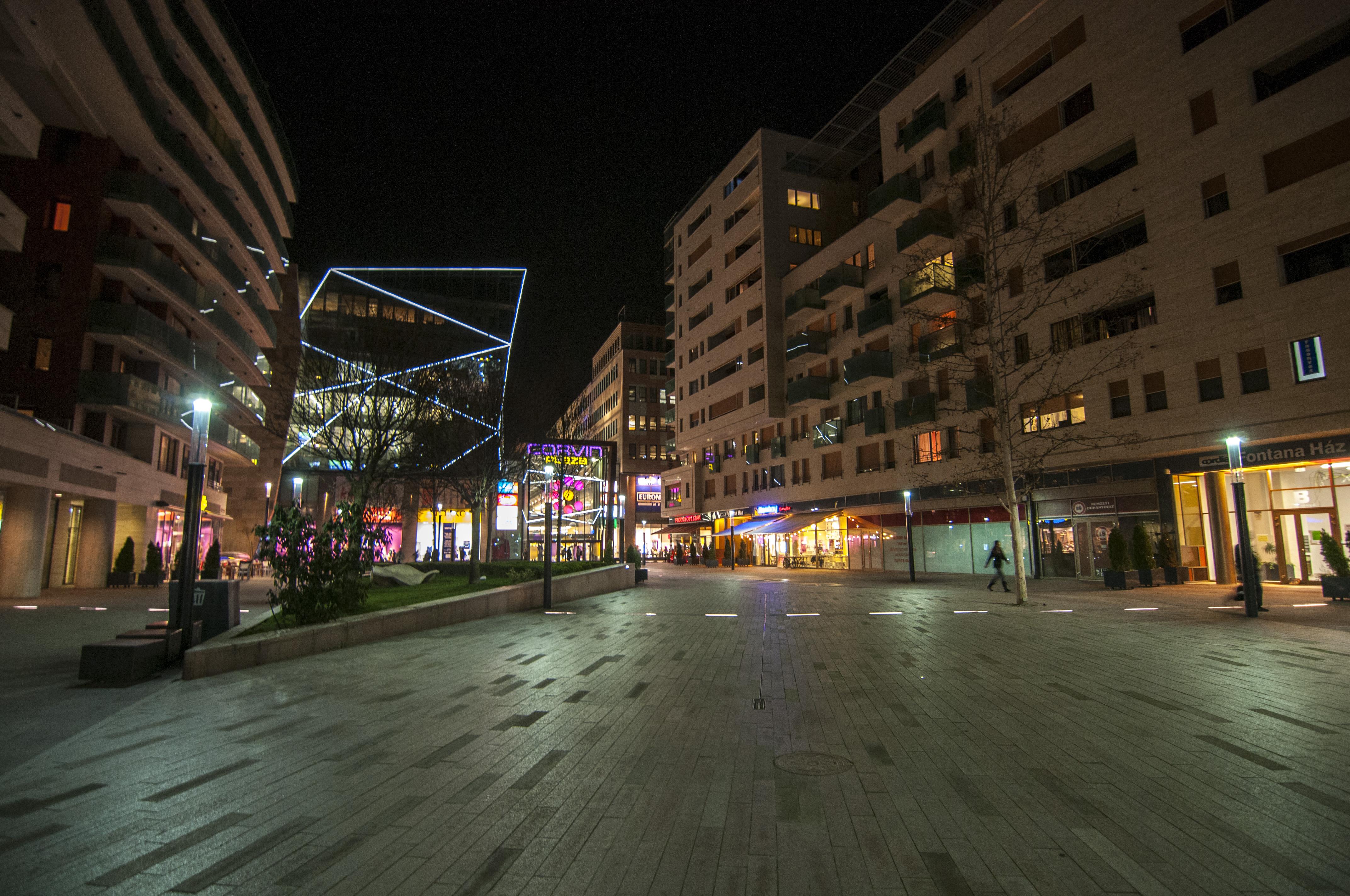 Corvin Center Suites Budapest Eksteriør billede