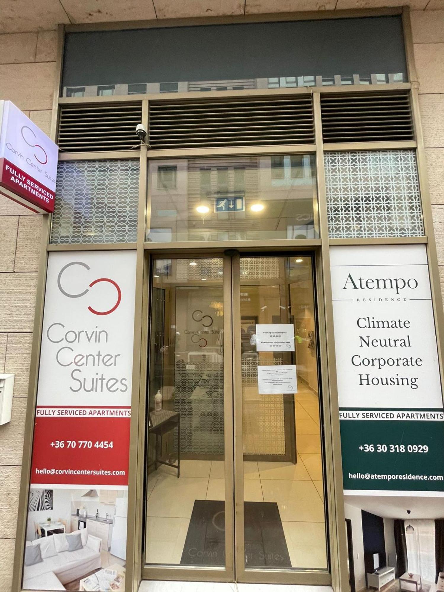 Corvin Center Suites Budapest Eksteriør billede