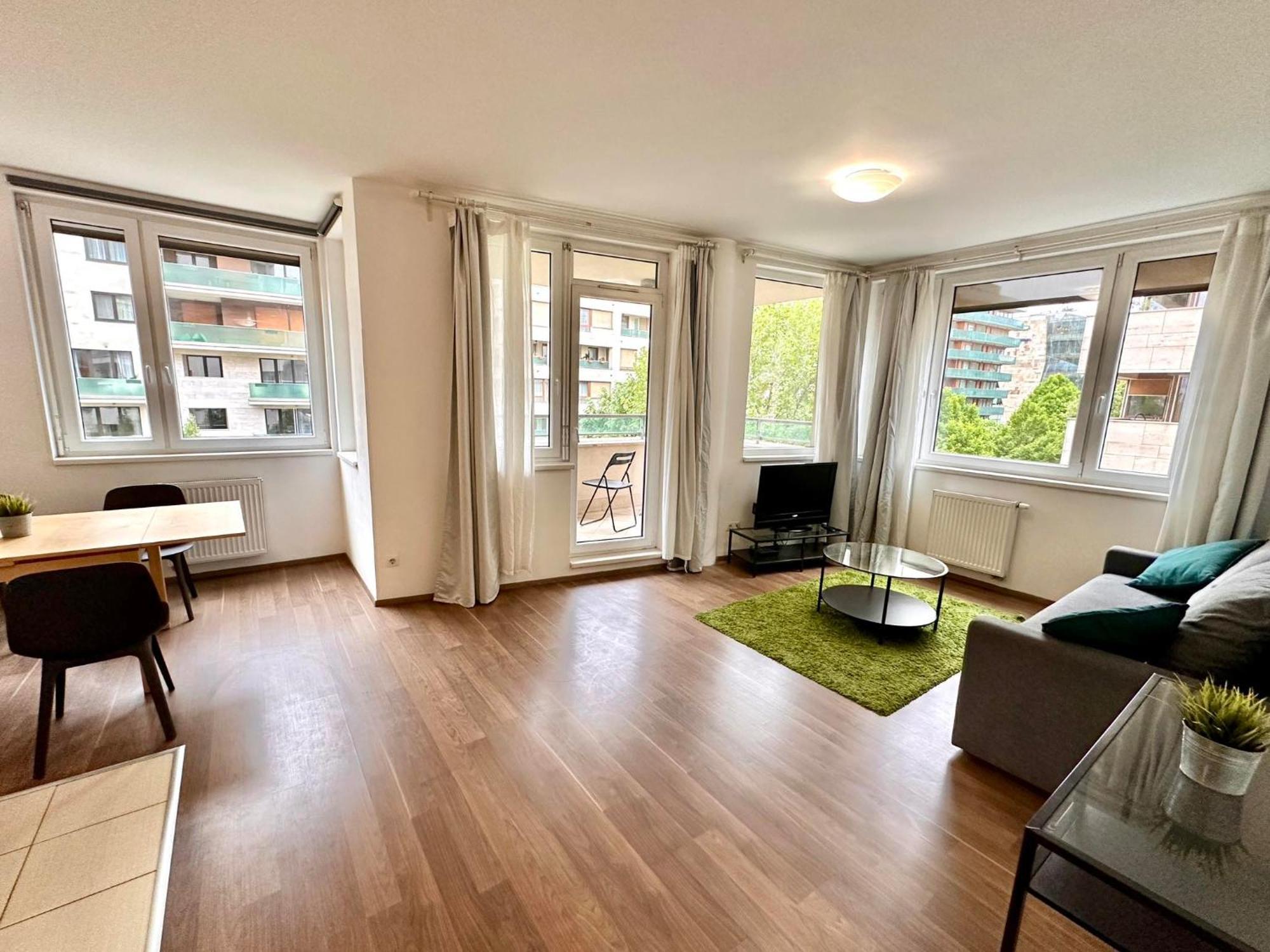 Corvin Center Suites Budapest Eksteriør billede